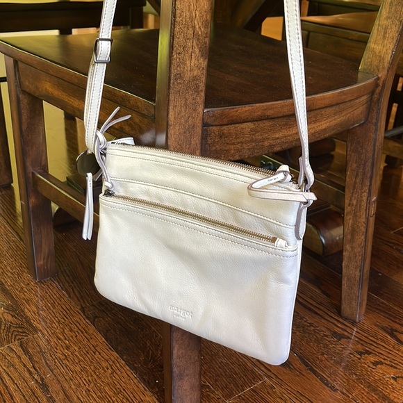 NWOT Margot Nude Pink Leather Crossbody Bag - Picture 9 of 10